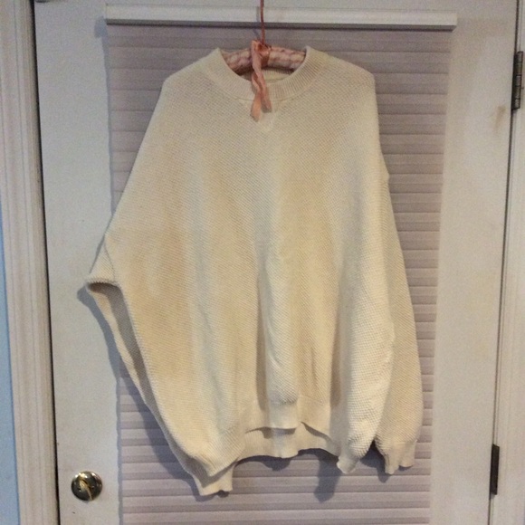 willis and geiger Other - ☔️Willis & Geiger Outfitters cream sweater